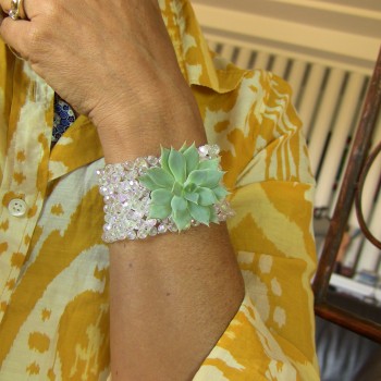 succulent-corsage-small