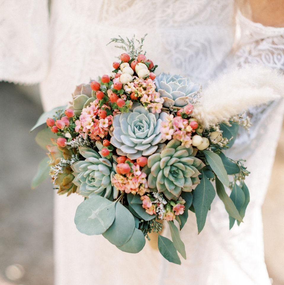 Elegant Flower Bouquet with Eucalyptus and Berries